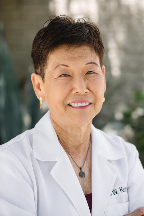 Photo of Dr. Lynn Kurata